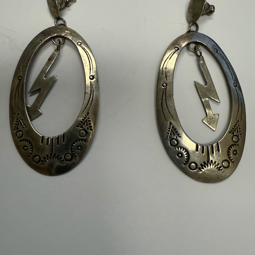 Silver Oval Dangle Earrings